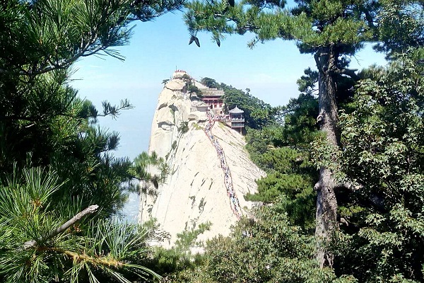 Tempel auf dem Gipfel des Huashan-Gebirges