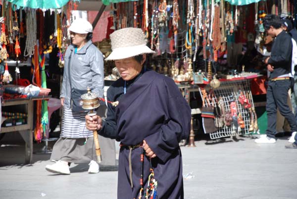 Pilgerweg Barkhor Strae in Lhasa
